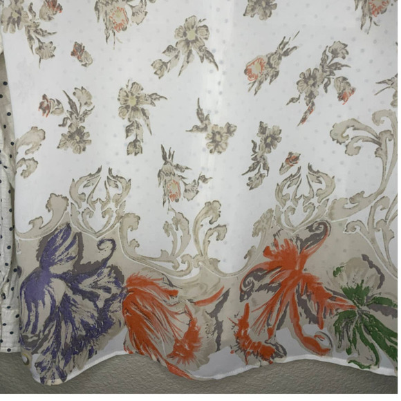 EN Creme Multi Print Blouse Womens Small S Button Up Roll Tab High Low Colorful - Picture 10 of 12